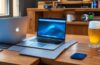 Ein strahlend helles, editorial fotografiertes Bild zeigt in warmem, natürlichem Licht einen modernen Arbeitsplatz mit einem fein designten Apple MacBook und dem neuesten iPhone, umgeben von minimalistischen, nachhaltigen Dekorelementen, die Innovation und Zukunftsvision harmonisch verbinden.
