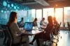 Ein modernes, lichtdurchflutetes Büro mit motivierten Menschen, die in einem offenen, freundlichen Workspace entspannt zusammenarbeiten, während dezent futuristische Bildschirmoberflächen und holografische Projekte im warmen Tageslicht die Vision einer KI-gestützten Metaverse-Arbeitswelt lebendig werden lassen.